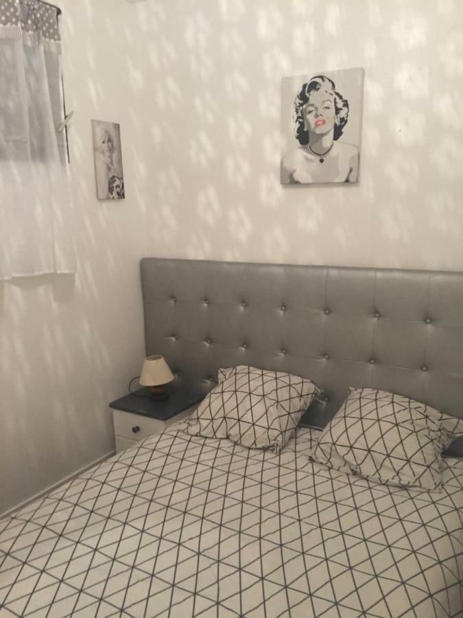 1 Chambre, Centre Draps Non Inclus Dieppe